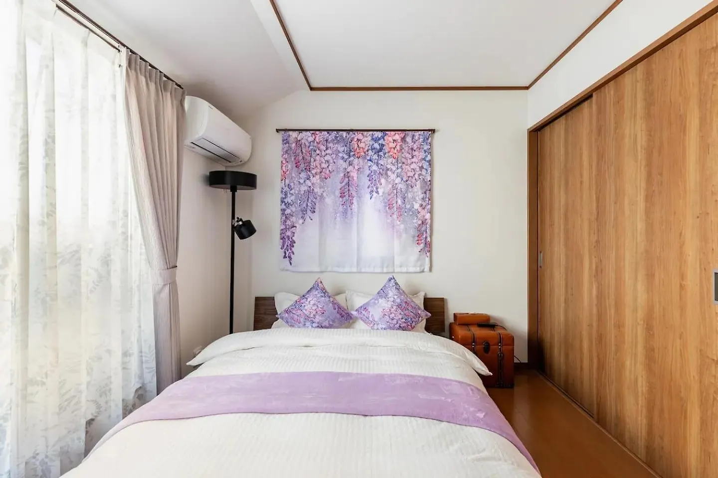 Charming New Home Launch: Direct Access To Narita & Haneda Airports, Shinjuku, And Disneyland; Close To Asakusa & Akihabara! 東京都 別荘